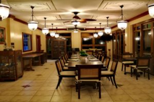 Casa Laiya - Dining Room